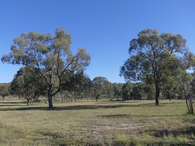 645 Amiens Road, Stanthorpe QLD 4380