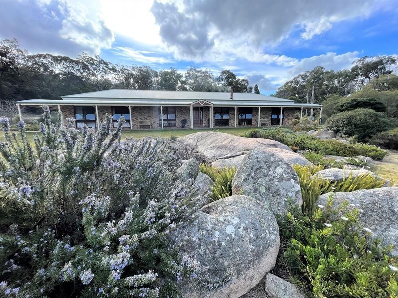 261 Spring Creek Road, Greenlands QLD 4380