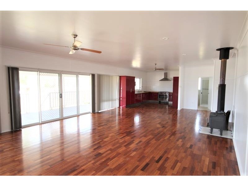 76-82 Connor Street, Stanthorpe QLD 4380