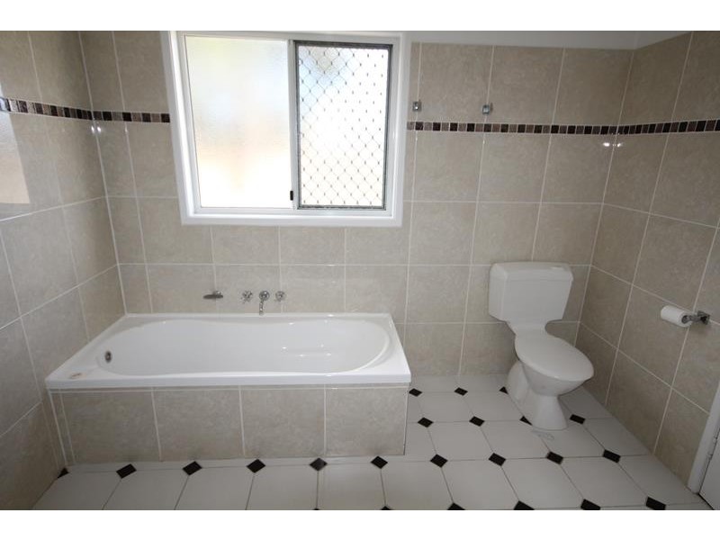 76-82 Connor Street, Stanthorpe QLD 4380