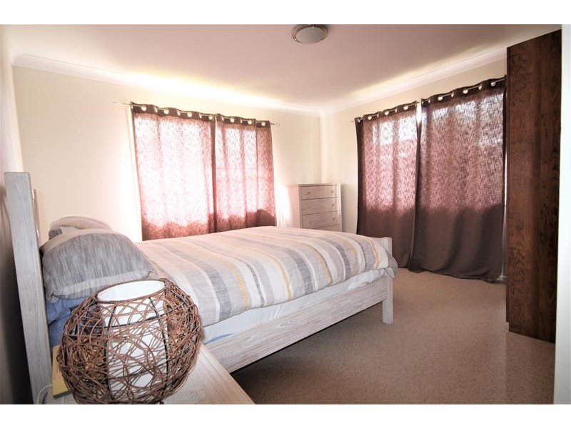 3 Mackenzie Street, Stanthorpe QLD 4380