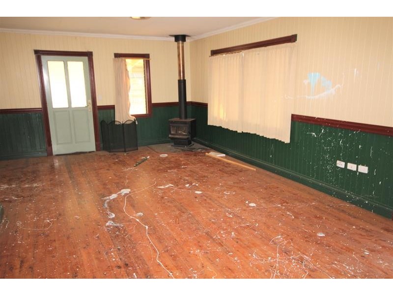 105 Granite Belt Drive, The Summit QLD 4377