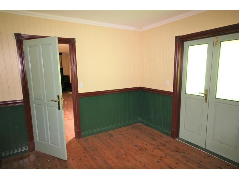 105 Granite Belt Drive, The Summit QLD 4377