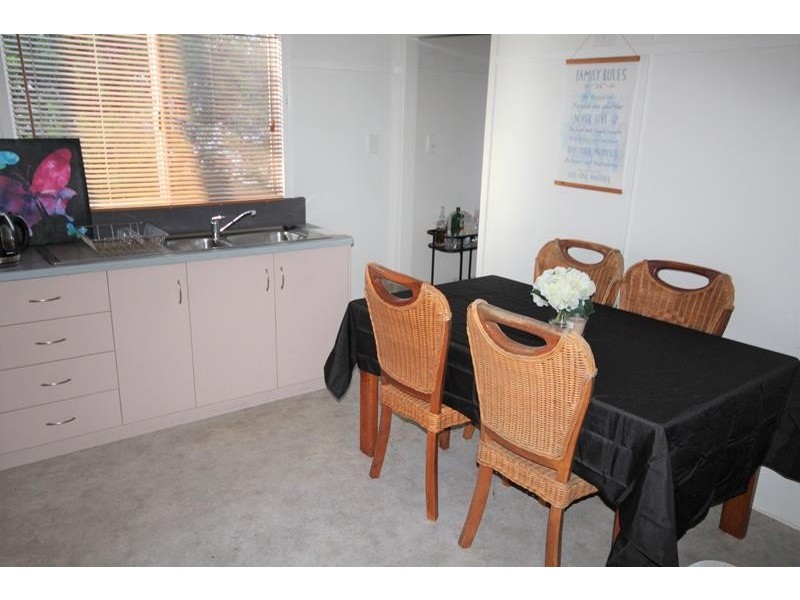 46 Symes Street, Stanthorpe QLD 4380