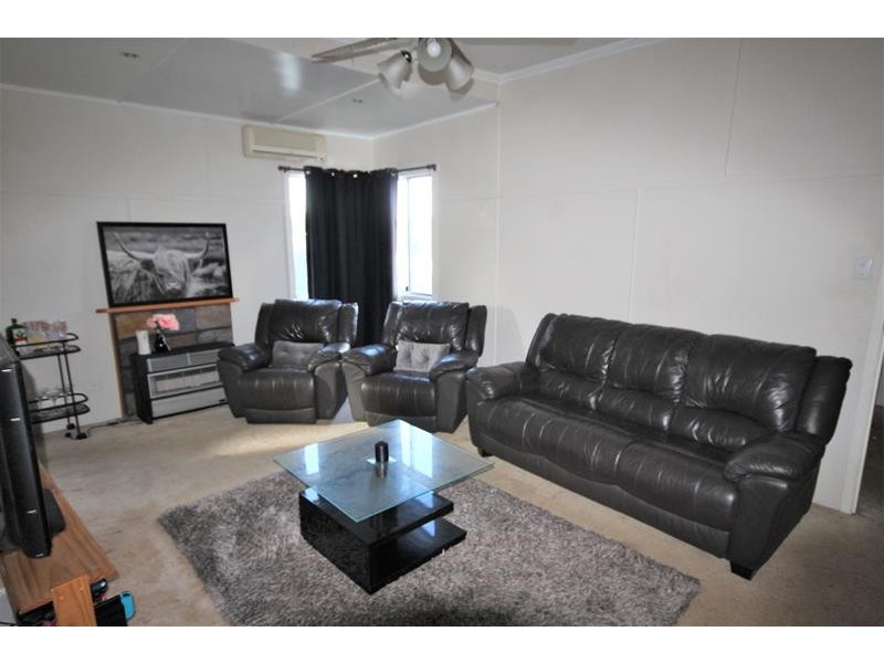 46 Symes Street, Stanthorpe QLD 4380