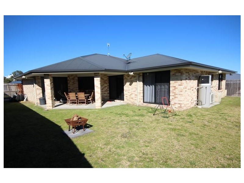 21 Pavilion Drive, Stanthorpe QLD 4380