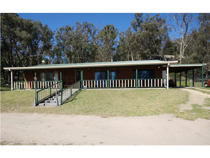 85 Brunckhorst Avenue, Stanthorpe QLD 4380