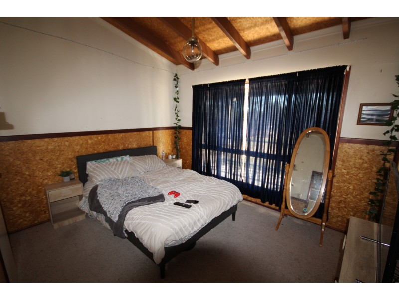 85 Brunckhorst Avenue, Stanthorpe QLD 4380