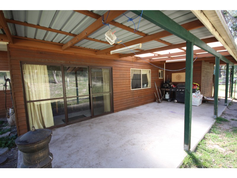 85 Brunckhorst Avenue, Stanthorpe QLD 4380