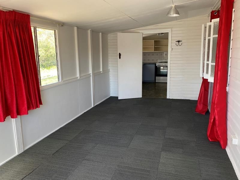 23 College Road, Stanthorpe QLD 4380