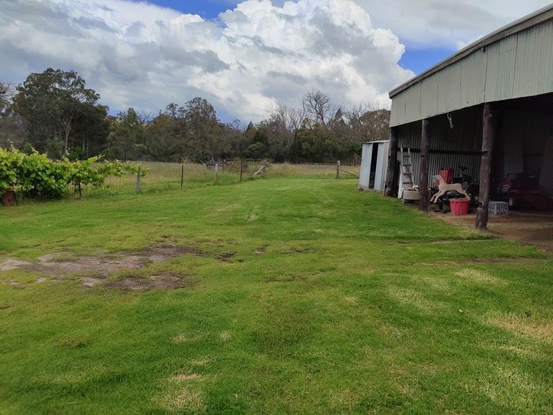 7 Nicholson Road, Stanthorpe QLD 4380