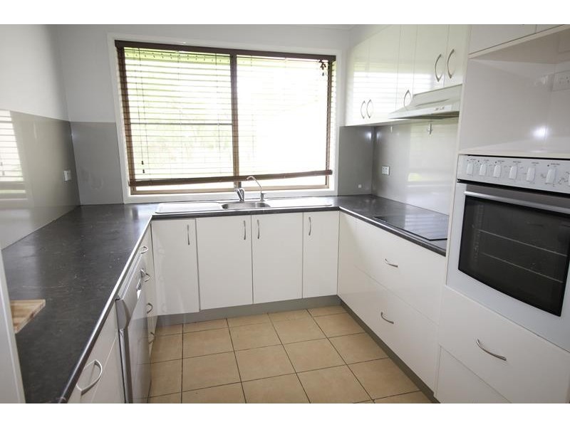 49 Tyrel Street, Stanthorpe QLD 4380