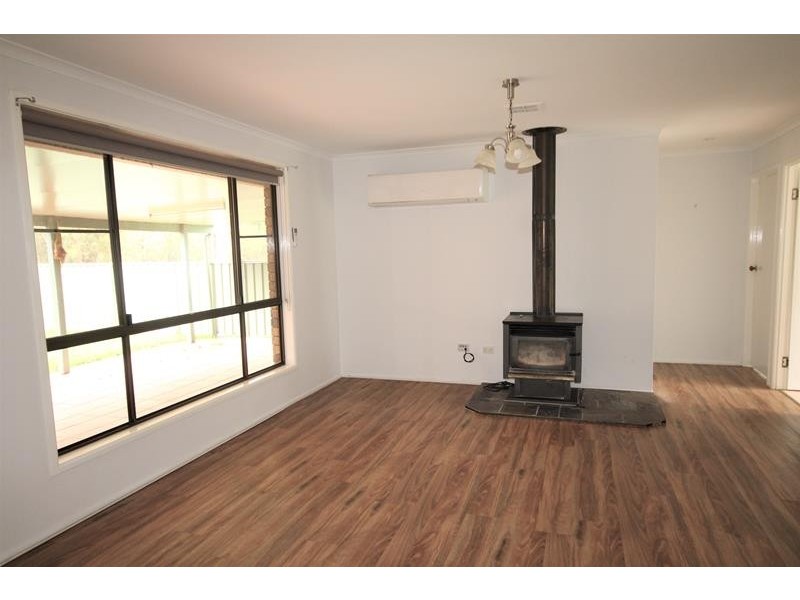 49 Tyrel Street, Stanthorpe QLD 4380