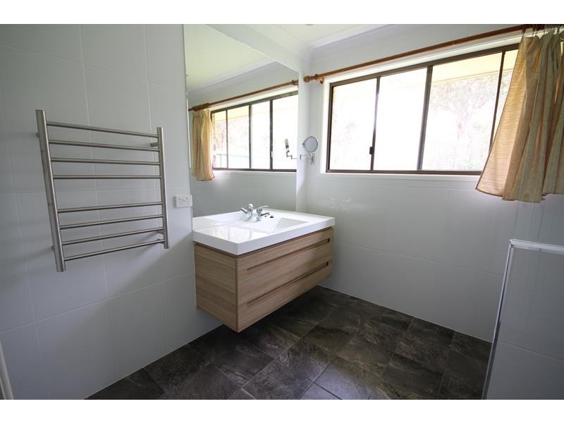 49 Tyrel Street, Stanthorpe QLD 4380