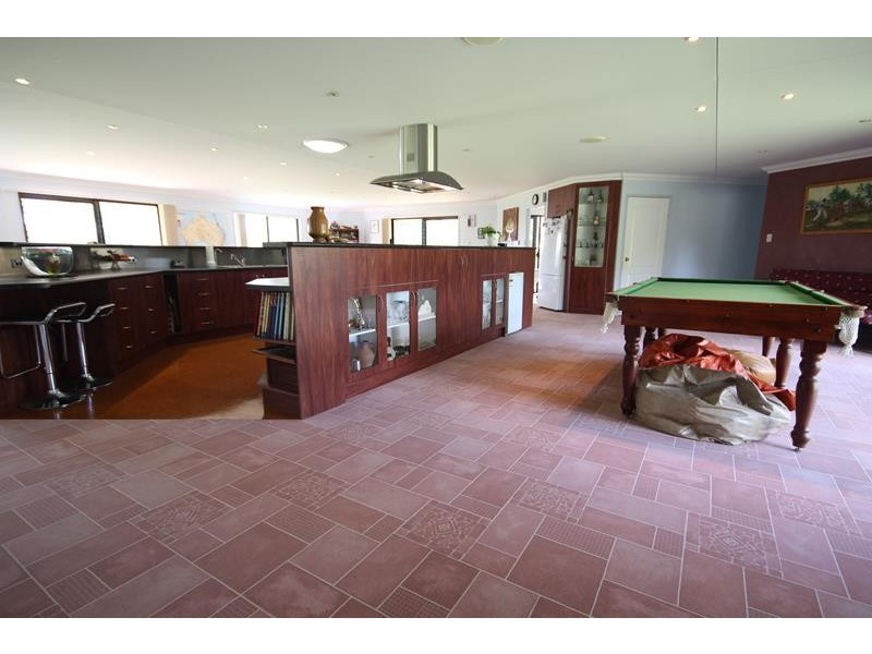 127 Whiskey Gully Road, Stanthorpe QLD 4380