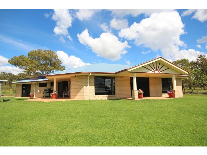 127 Whiskey Gully Road, Stanthorpe QLD 4380