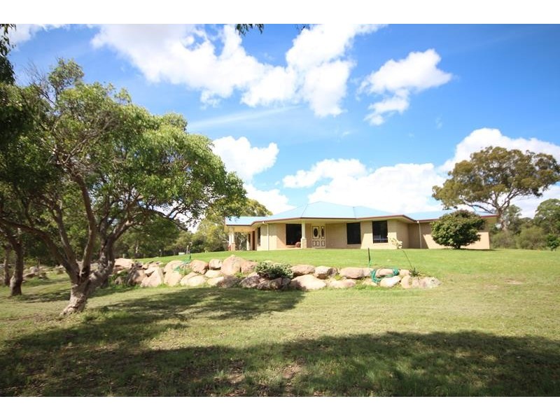 127 Whiskey Gully Road, Stanthorpe QLD 4380