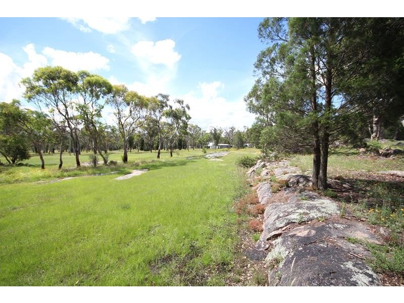 127 Whiskey Gully Road, Stanthorpe QLD 4380