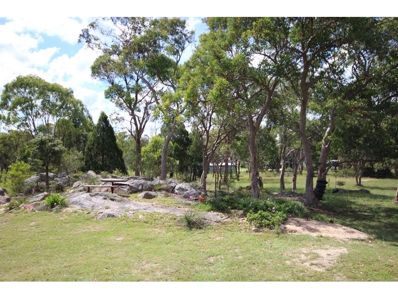 127 Whiskey Gully Road, Stanthorpe QLD 4380