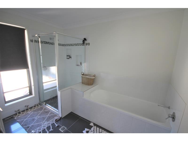 14 Hopgood Lane, The Summit QLD 4377