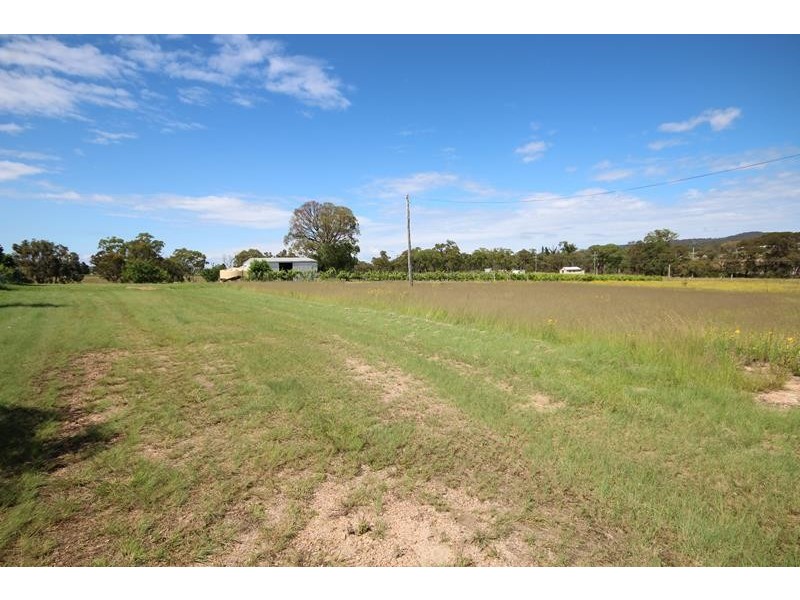 12 Beverley Road, Severnlea QLD 4380