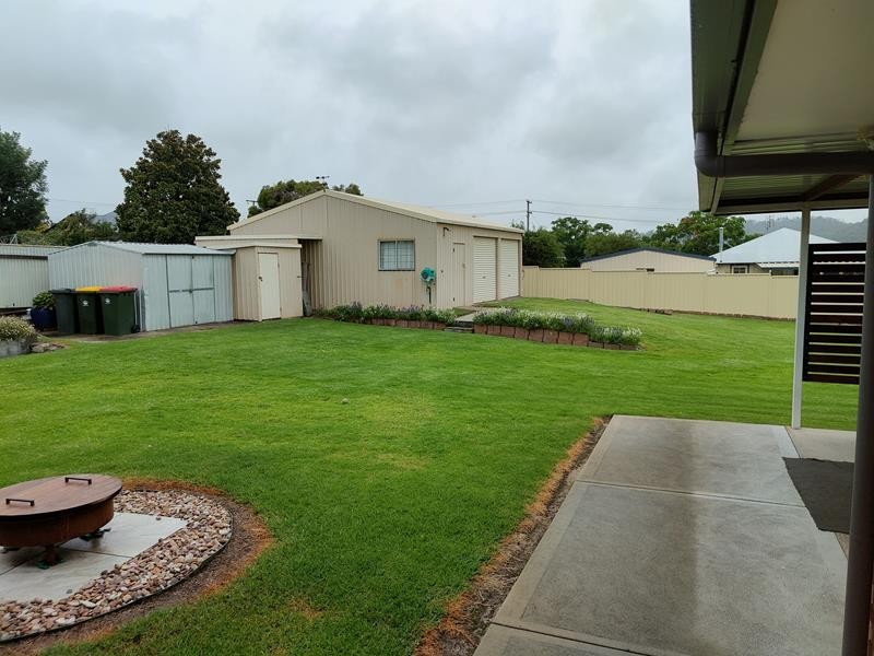 7 McLucas Lane, Stanthorpe QLD 4380