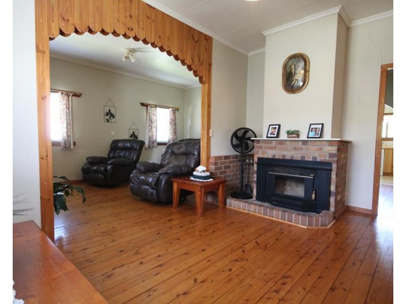 21 Pike Street, Stanthorpe QLD 4380