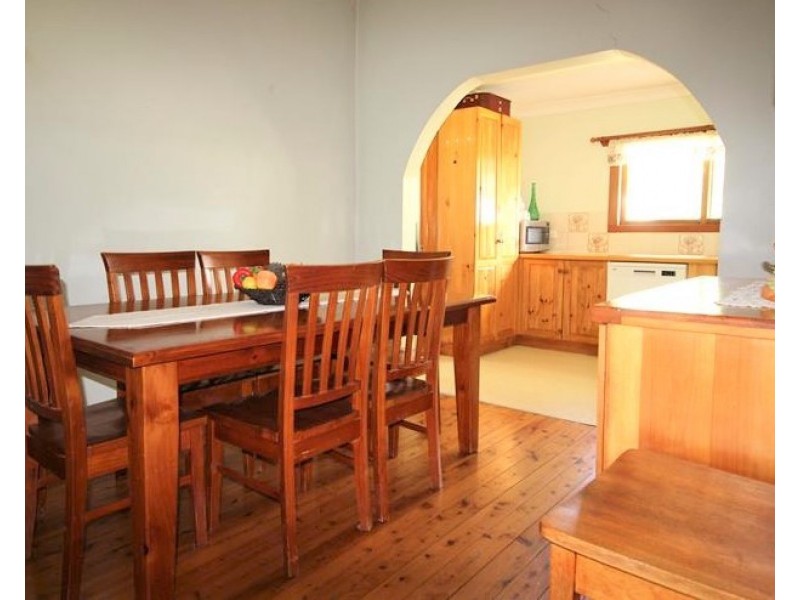 21 Pike Street, Stanthorpe QLD 4380