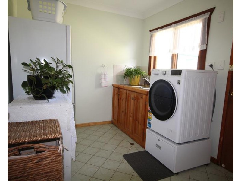 21 Pike Street, Stanthorpe QLD 4380
