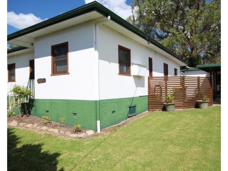 21 Pike Street, Stanthorpe QLD 4380