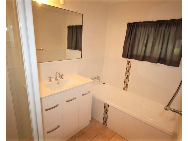 23 Border Road, Applethorpe QLD 4378