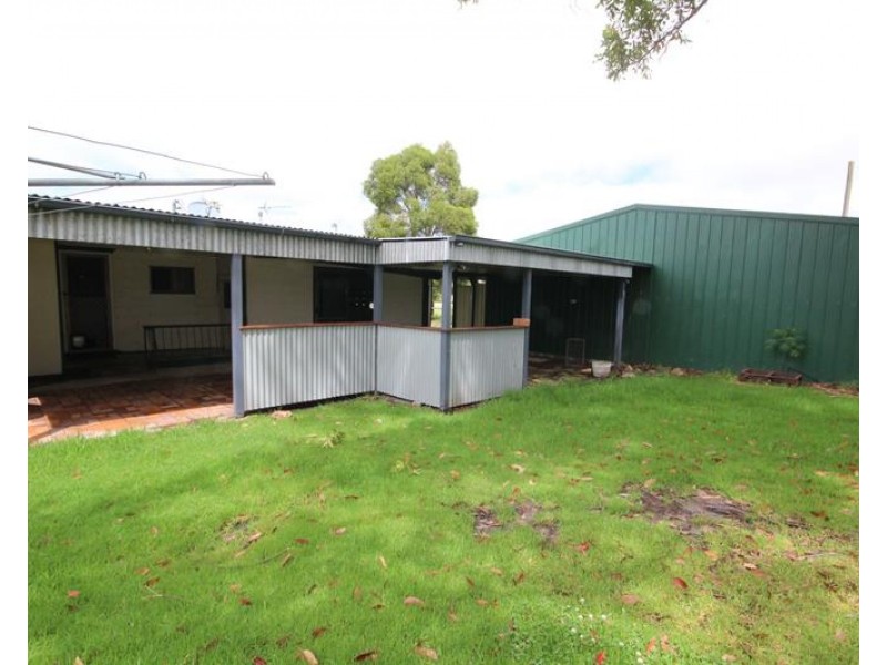 23 Border Road, Applethorpe QLD 4378