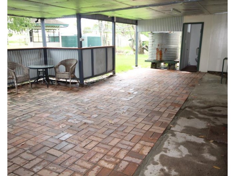 23 Border Road, Applethorpe QLD 4378