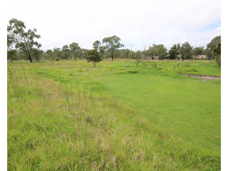 23 Border Road, Applethorpe QLD 4378