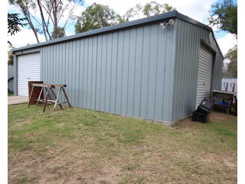 18 Calvert Road, Glen Aplin QLD 4381