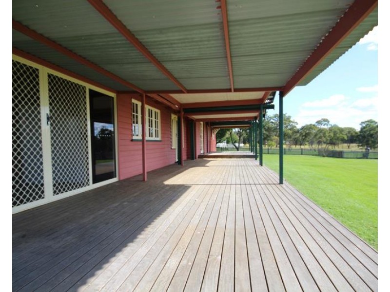 82 Clark Lane, Broadwater QLD 4380