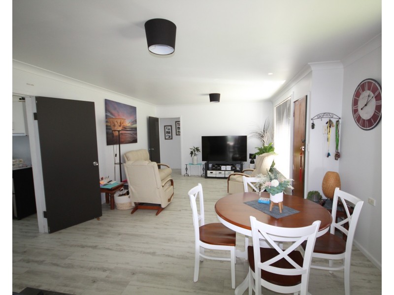 17 Forrest Street, Glen Aplin QLD 4381