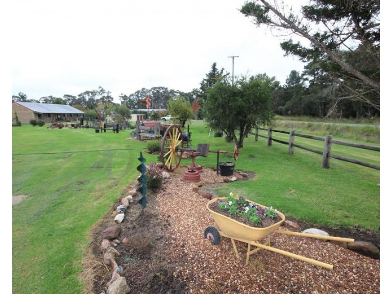 431 Granite Belt Drive, Thulimbah QLD 4376