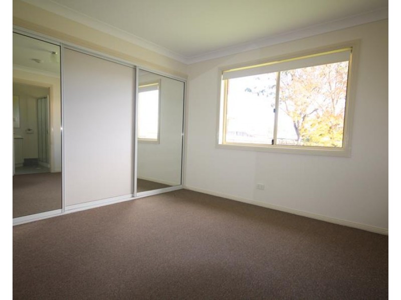 12 Barton Street, Stanthorpe QLD 4380