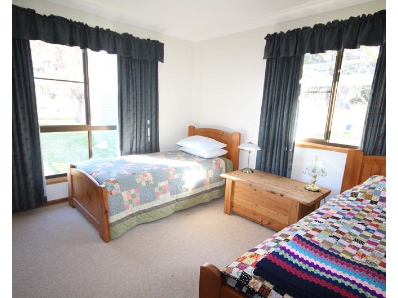 633 Eukey Road, Storm King QLD 4380