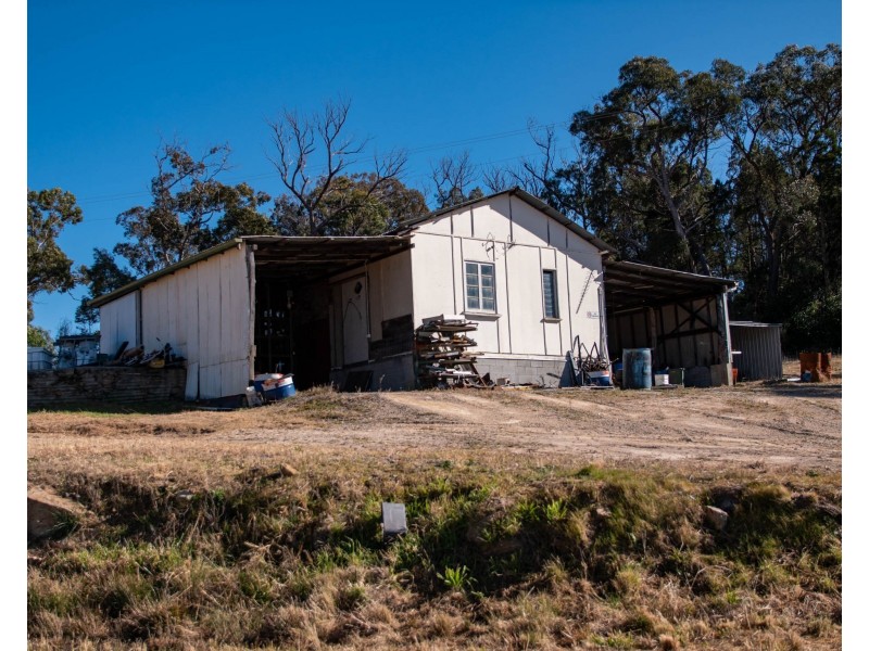 827 Thorndale Road, Glen Aplin QLD 4381