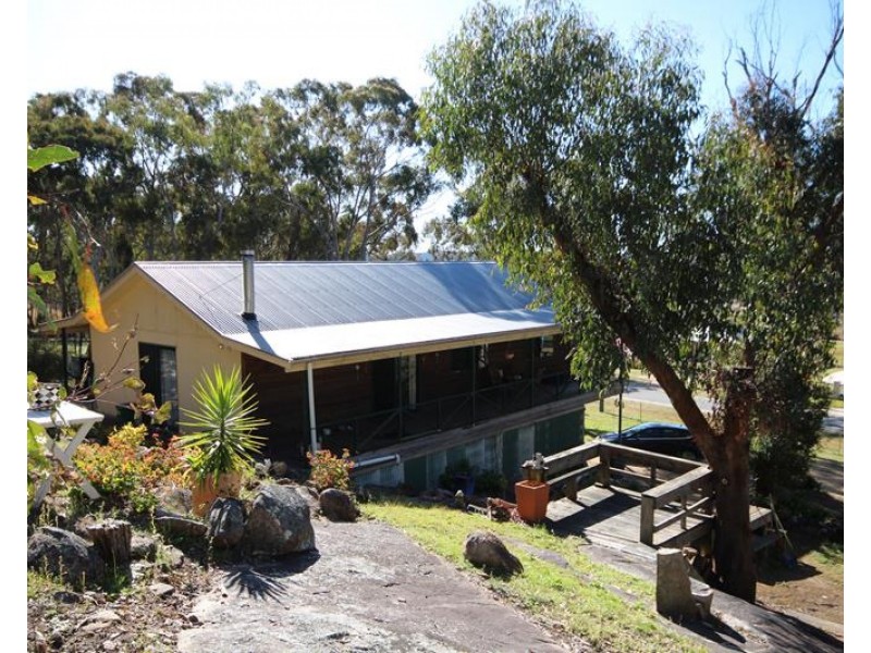 67 Roberts Road, Stanthorpe QLD 4380