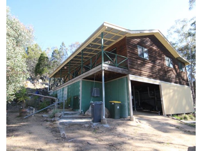 67 Roberts Road, Stanthorpe QLD 4380