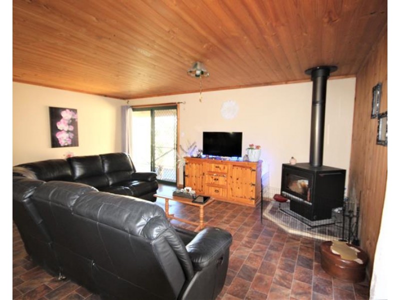67 Roberts Road, Stanthorpe QLD 4380