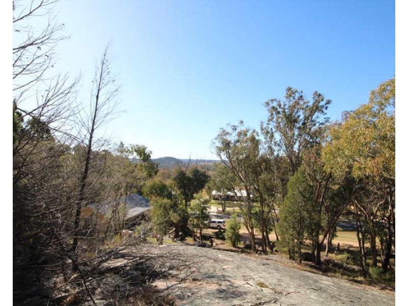 67 Roberts Road, Stanthorpe QLD 4380