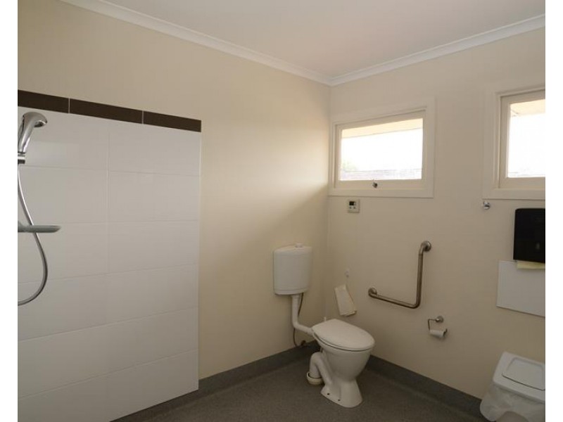 16 Matthew Street, Stanthorpe QLD 4380