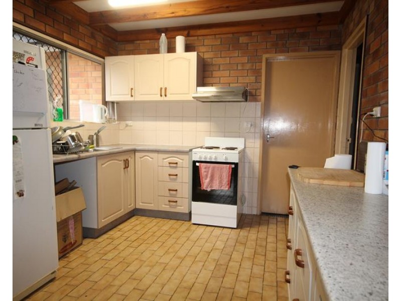 73 Greenup Street, Stanthorpe QLD 4380