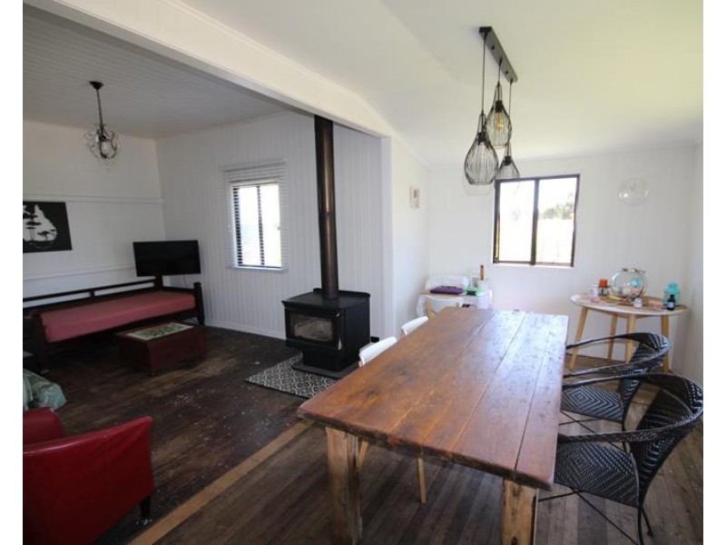 1228 Amiens Road, Amiens QLD 4380