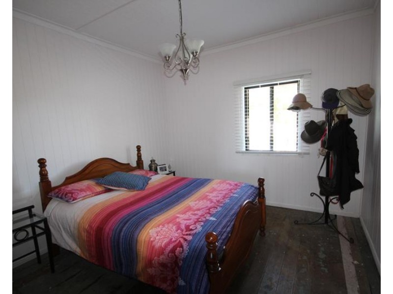 1228 Amiens Road, Amiens QLD 4380