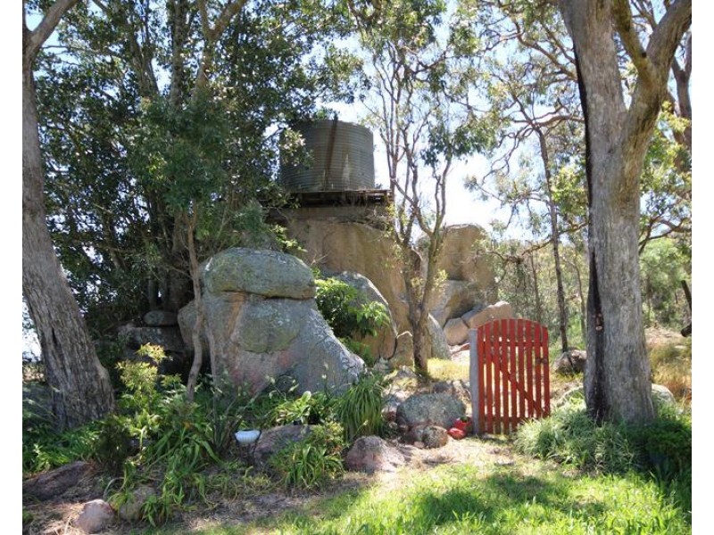 1228 Amiens Road, Amiens QLD 4380